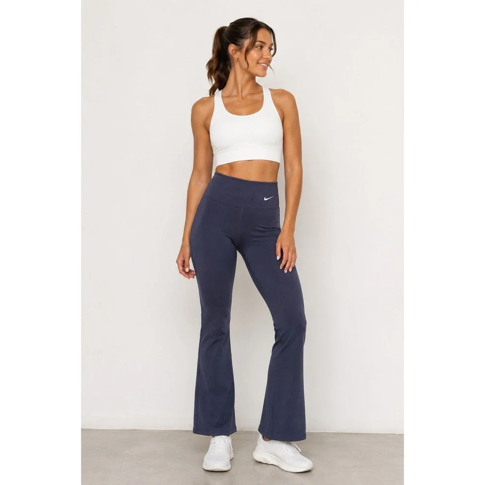 Nike Dry-Fit Women's Flared Leggings Navy Blue Size S - Picture 1 of 12